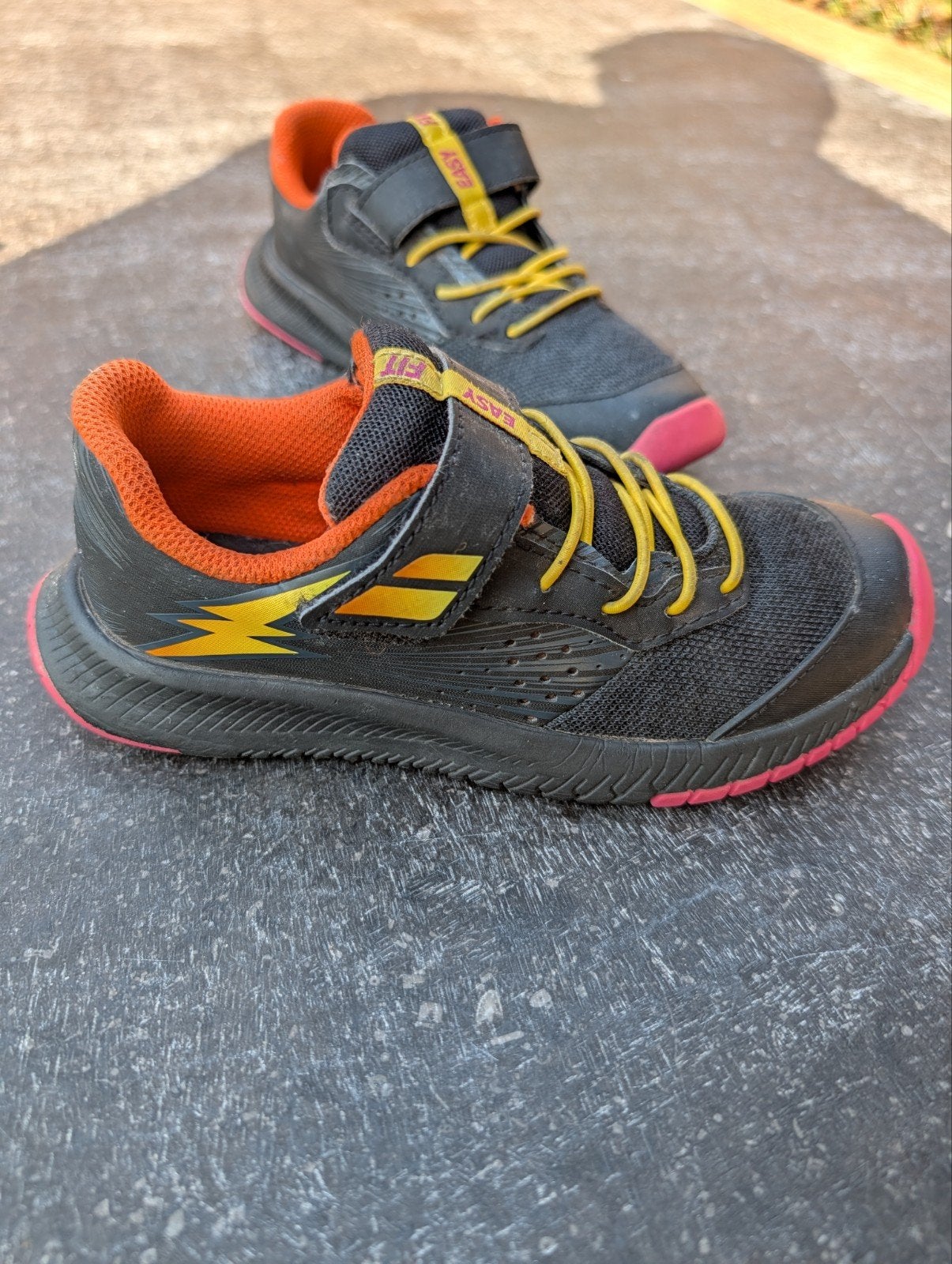 Tennisschoenen/ sneakers van Babolat maat 32, Ophalen, Zo goed als nieuw, Schoenen, Babolat