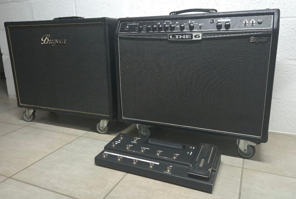 LINE6 SPIDER VALVE 212 + BUGERA 212 V-BK, Musique & Instruments, Amplis | Basse & Guitare, Enlèvement, Comme neuf, Guitare, 50 à 100 watts
