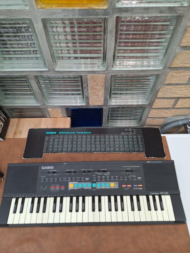 Keyboard casiotone mt-540, Muziek en Instrumenten, Synthesizers, Ophalen of Verzenden