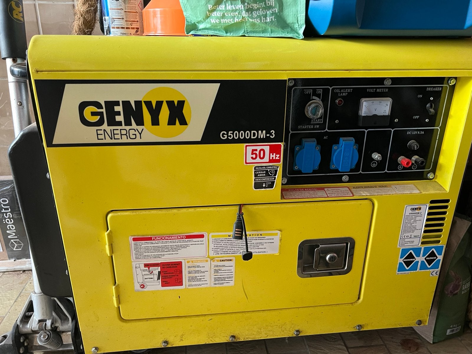 Diesel generator, Doe-het-zelf en Bouw, Ophalen, Zo goed als nieuw