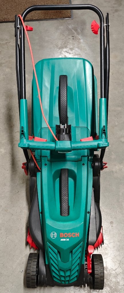 Grasmaaier Bosch ARM34, Jardin & Terrasse, Tondeuses à gazon, Tondeuse rotative, 30 à 39 cm, Enlèvement, Utilisé