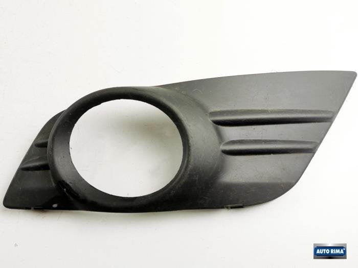 Plaque de protection feu antibrouillard gauche d'un Volvo C7, -, 3 mois de garantie, -, -