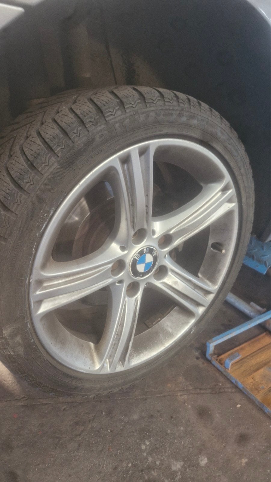 Jante bmw d origine 17 pouce, Enlèvement