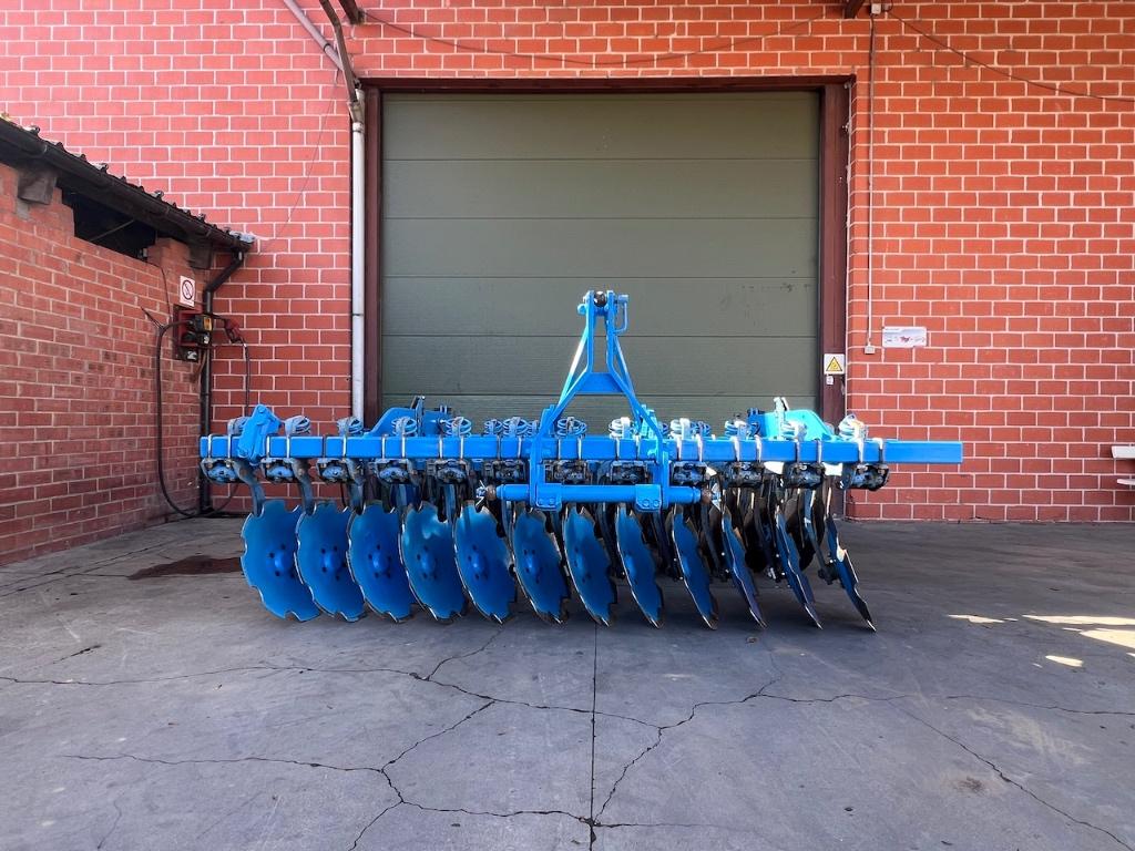 Lemken Rubin 9/300 déchaumeur à disques, Articles professionnels, Agriculture | Outils, Enlèvement