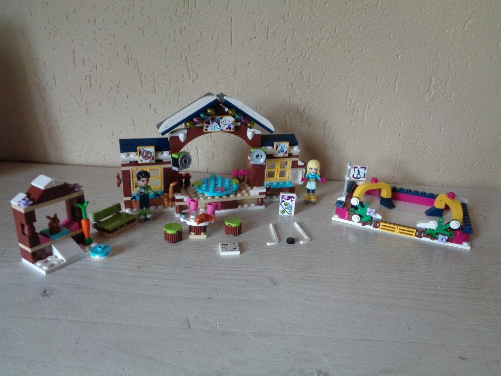 LEGO Friends Wintersport IJsbaan - 41322, Gebruikt, Lego, Friends, Ophalen of Verzenden