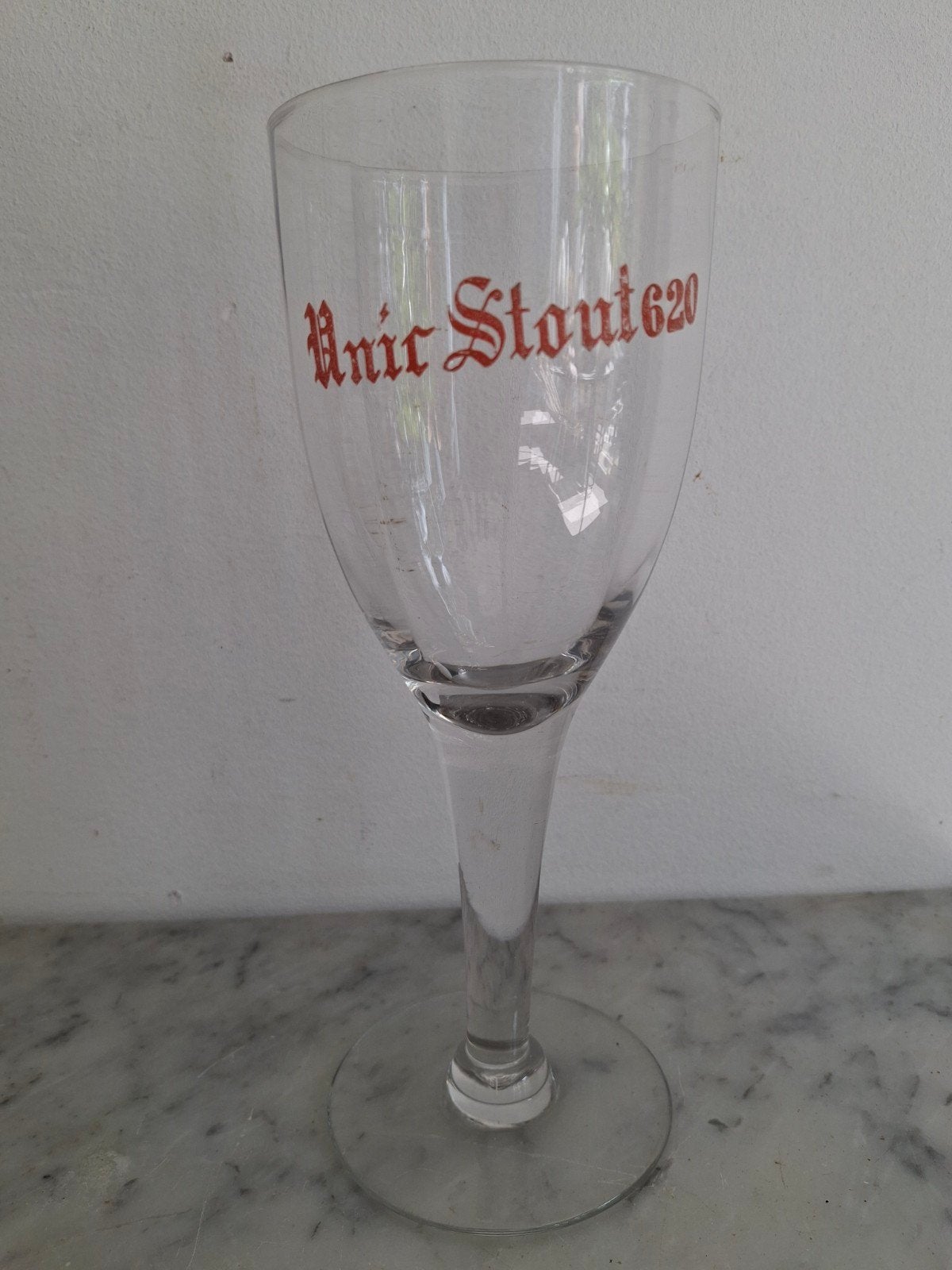 Unic stout 620 Lodelinsart- Montplaisir br., Enlèvement ou Envoi