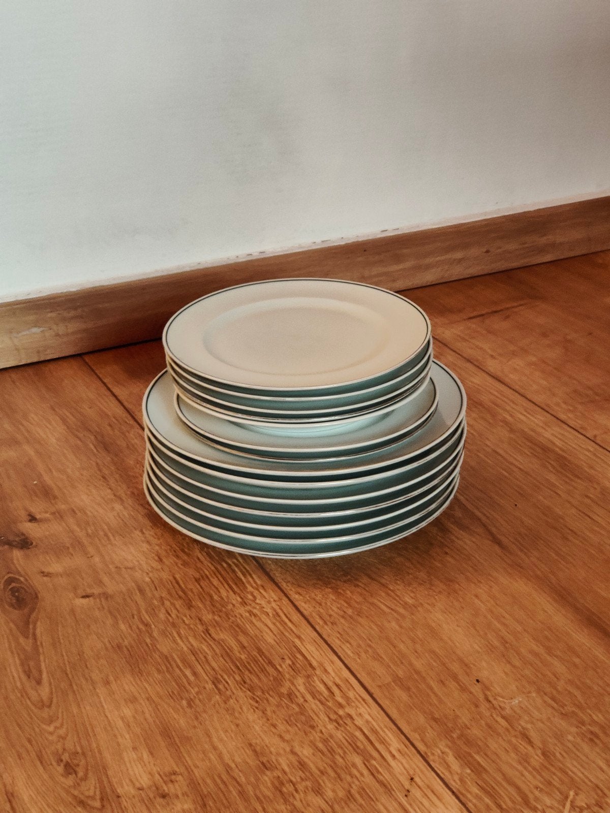 Lot 15 assiettes, Enlèvement