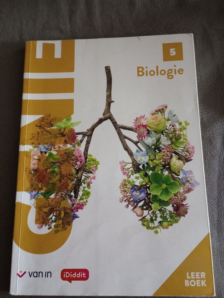 Biologie 5de middelbaar, ASO, Biologie, Ophalen of Verzenden, Zo goed als nieuw
