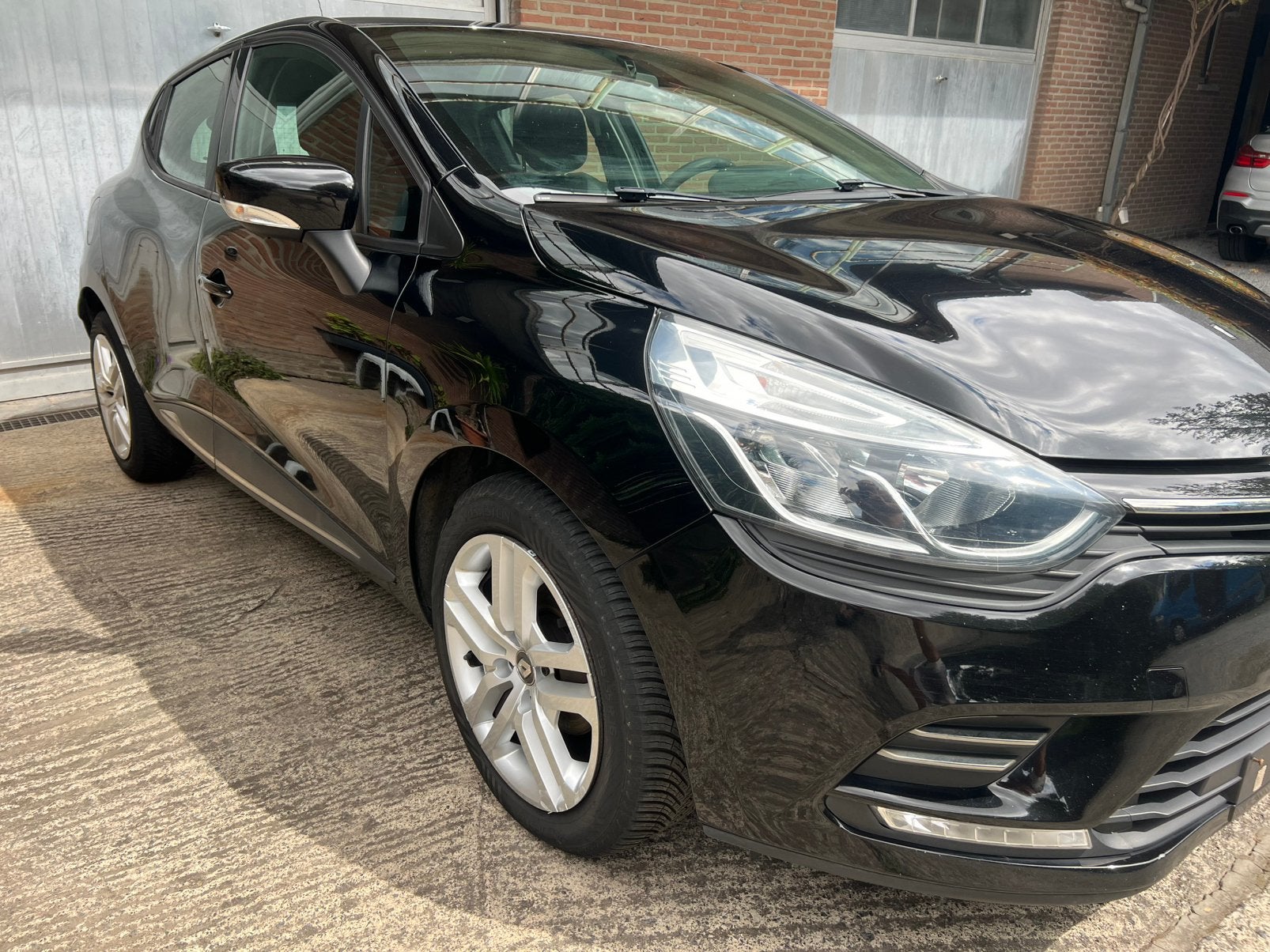 Renault clio 1.0 essence !!! Problème  distribution cassée !, Achat, Euro 6, Boîte manuelle, Noir