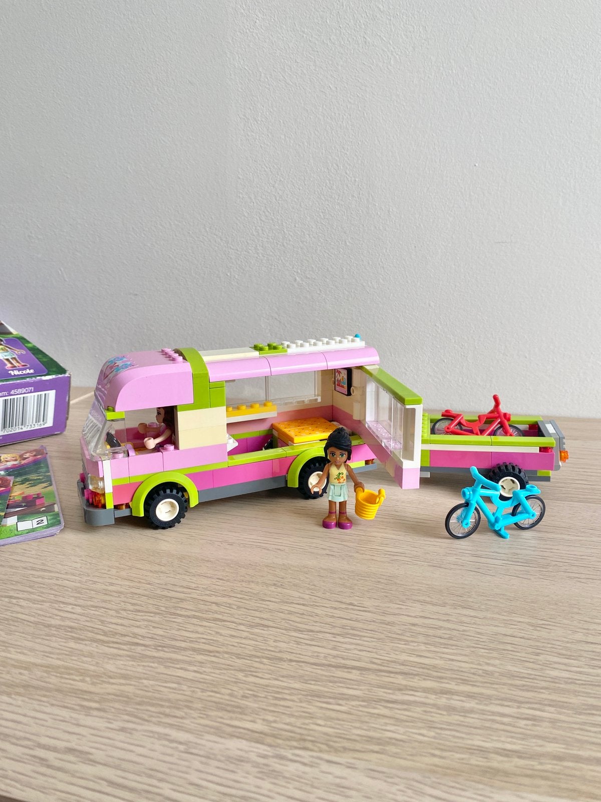 LEGO Friends Camper & aanhangwagen, Enlèvement, Utilisé