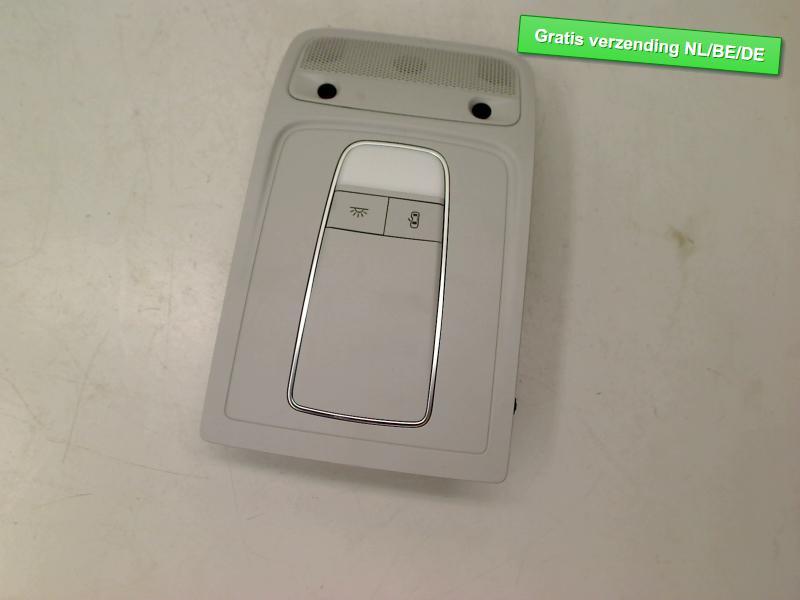 PLAFONNIER AVANT Audi A3 Sportback (8VA / 8VF) (8V0947135A), Dhr. R. de Gouw, Audi, Utilisé, De Bloemendaal 21 21
5221 EB  'S HERTOGENBOSCH, NL