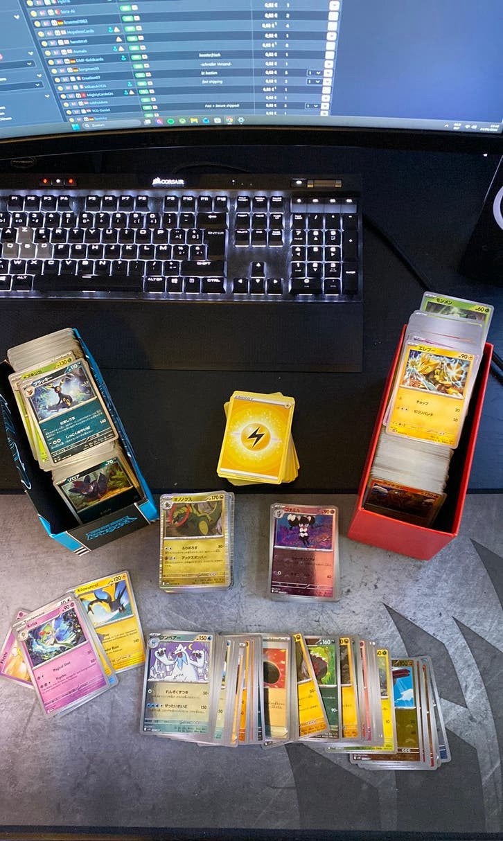 Pokémon bulk met Pokéball holo’s, Enlèvement ou Envoi, Comme neuf