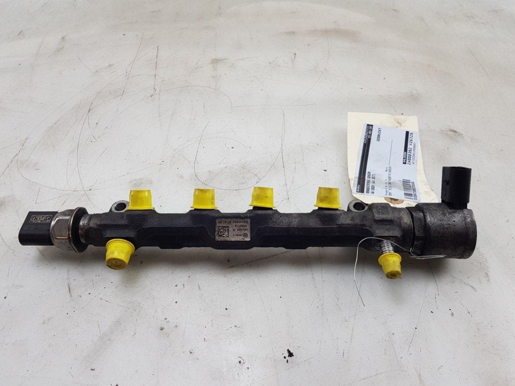 BRANDSTOFDRUK SENSOR Volkswagen Caddy IV (01-2015/09-2020), Robert Bosch AG, Gebruikt, Volkswagen, Robert-Bosch-Allee 1
74232  Abstatt, DE