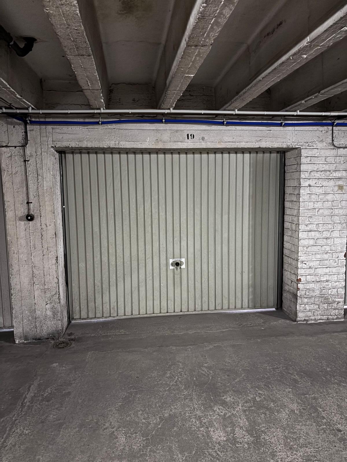 Garage à vendre centre Liège, Liège (ville)