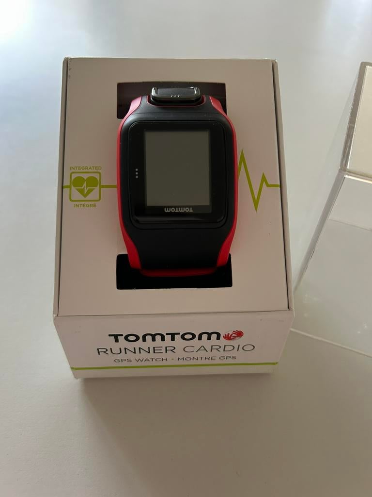 TomTom Runner Cardio GPS Watch, Bijoux, Sacs & Beauté, Enlèvement, GPS, Neuf, Noir