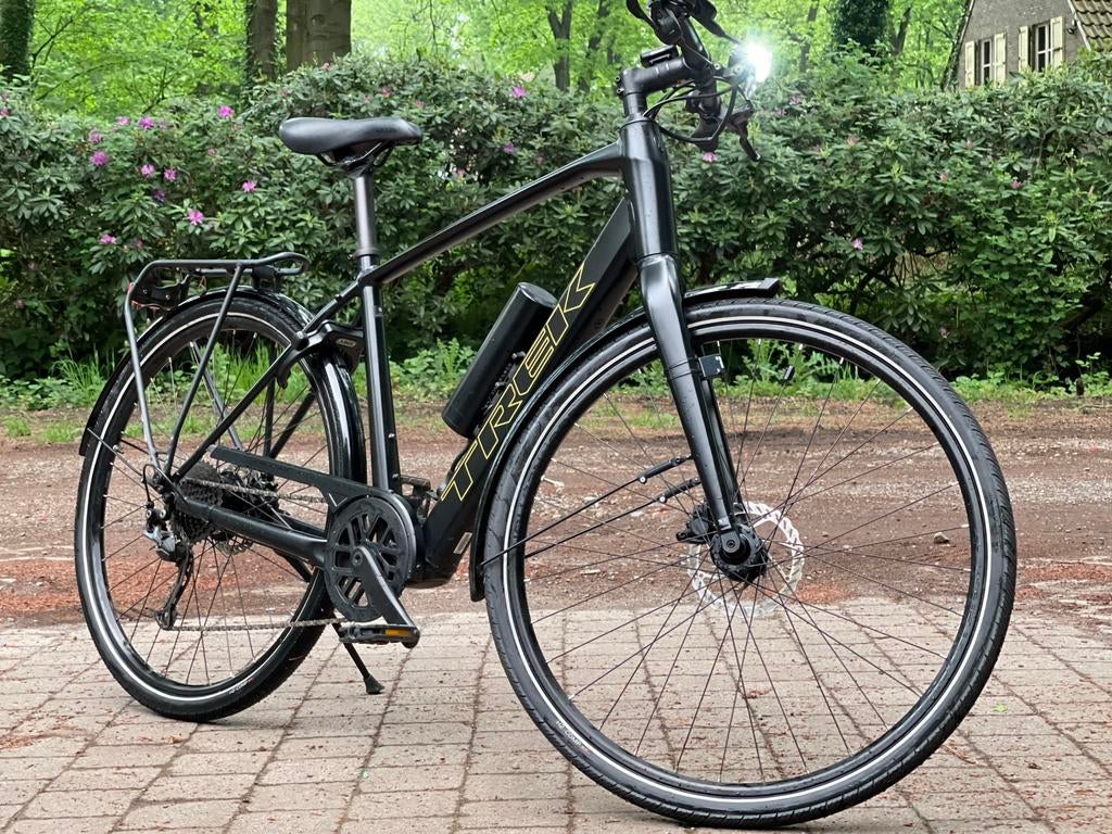 Trek, FX+ 2 elektrische fiets met extra accu 500wh, Zo goed als nieuw, 51 tot 55 cm, 50 km per accu of meer, Ophalen