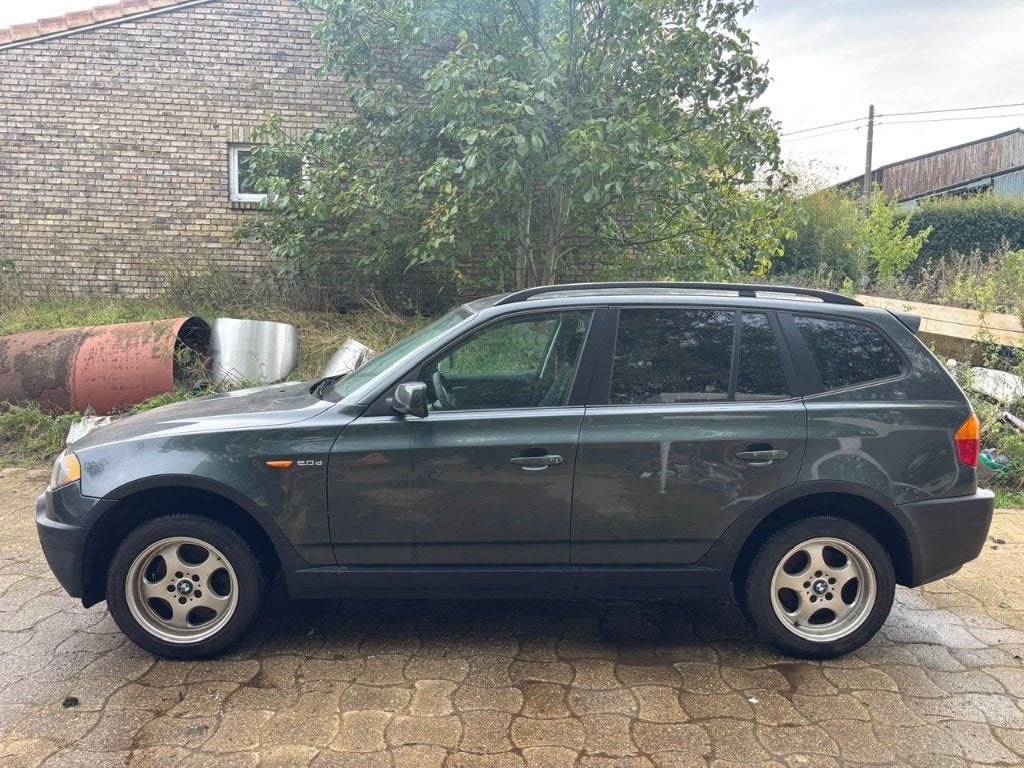 BMW x3 e83 2.0 diesel 2006 voor opmaak of onderdelen, Stof, Trekhaak, Particulier, X3