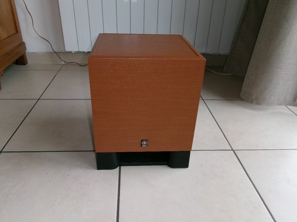 Yamaha YST-SW30 Subwoofer, Subwoofer, Yamaha, 60 à 120 watts, Enlèvement