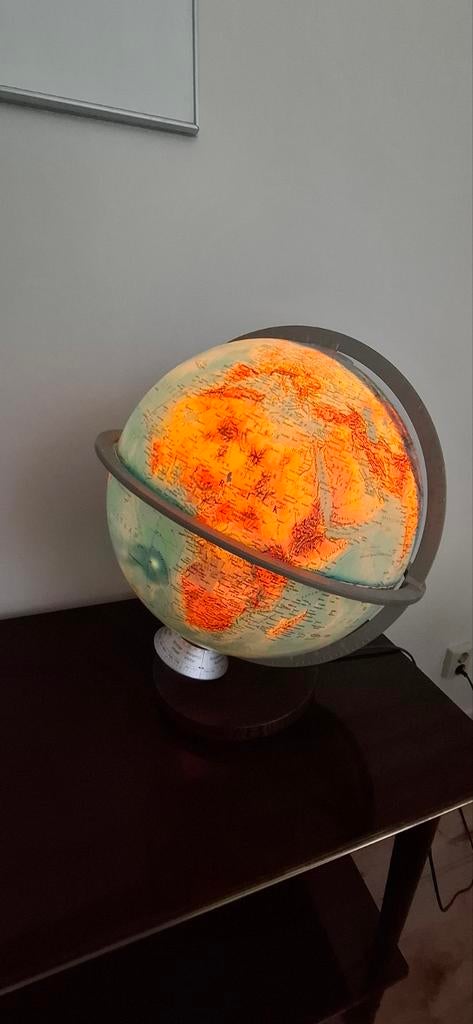 Vintage '70 verlichte globe van Columbus Verlag, type 423459, Enlèvement ou Envoi, Lumineux, Utilisé