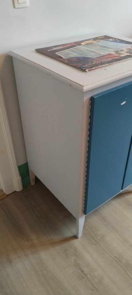 Klein kastje, Ophalen, Gebruikt, 1 of 2 laden, 100 tot 150 cm