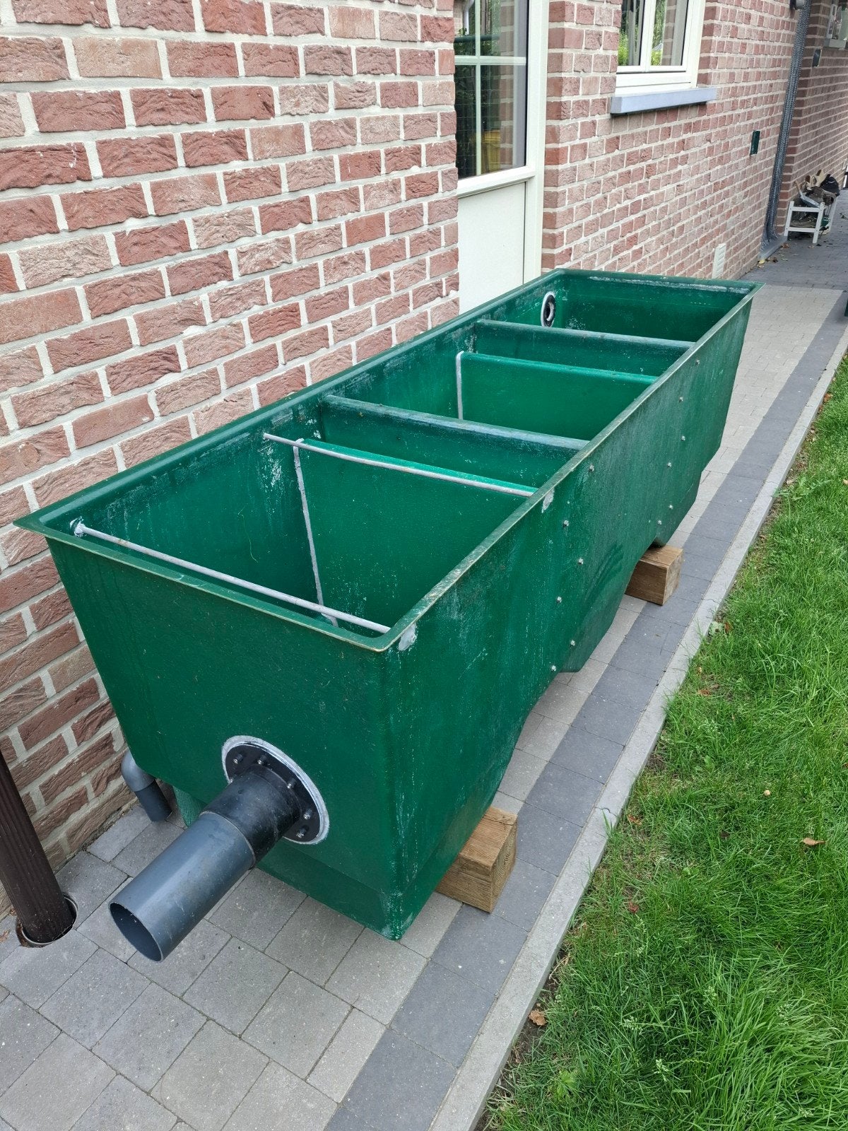 Grote vijver filterbak, Ophalen, Vijverfilter