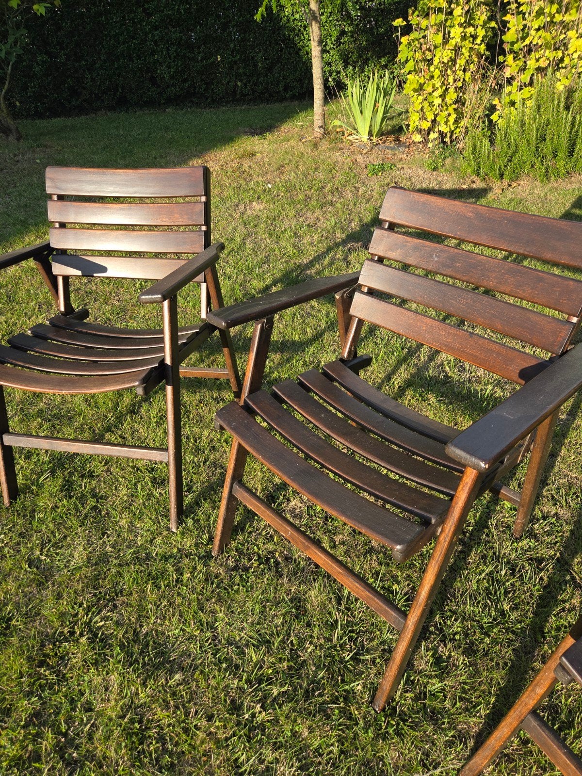 4 prachtige stoelen, teakhouten fauteuils, voorzien van arml, Ophalen