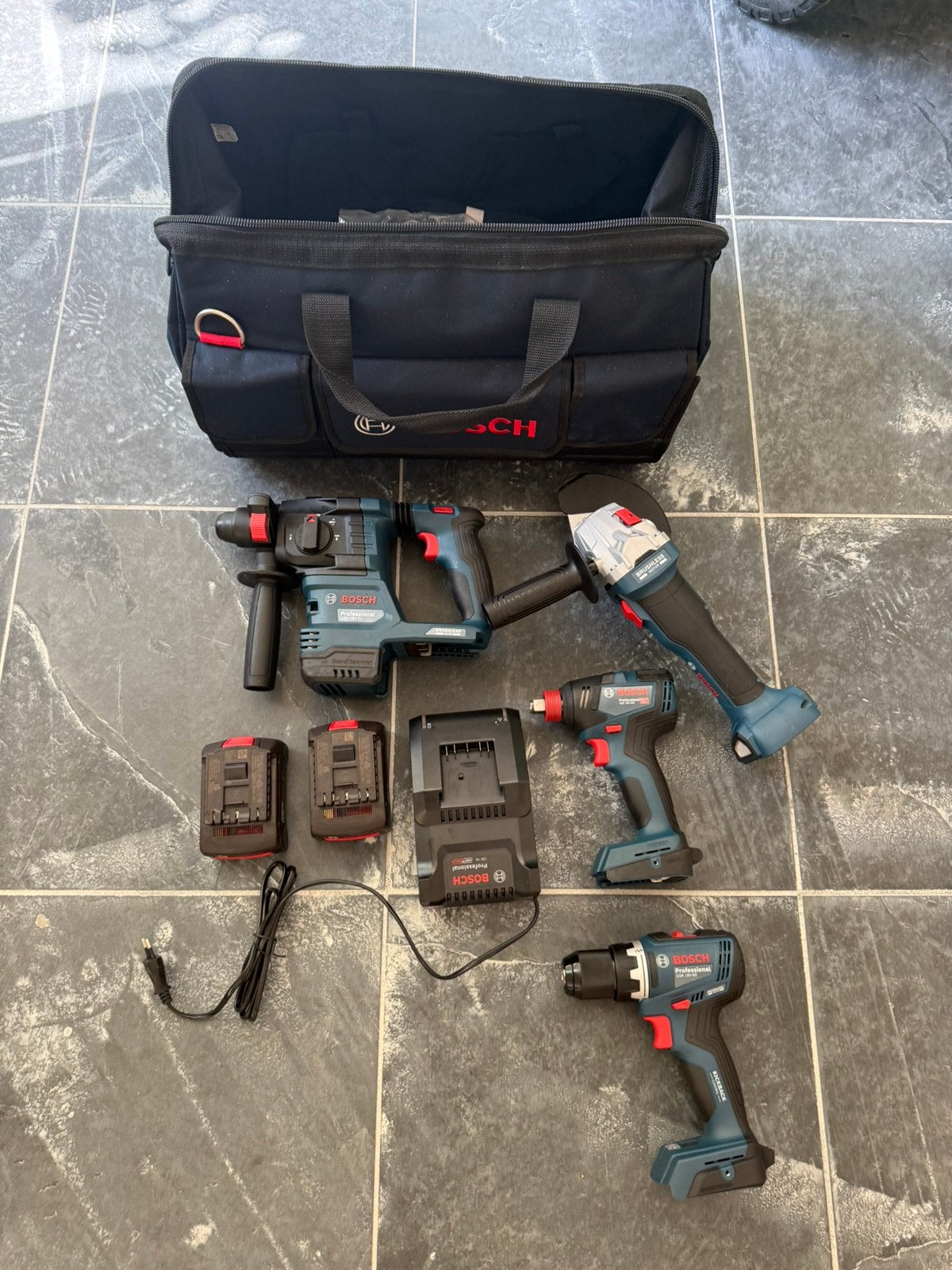 Bosch Professional 18V set, Doe-het-zelf en Bouw, Ophalen, Nieuw, Haakse slijper, Bosch