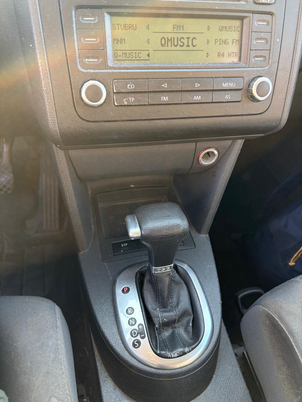 Volkswagen touran voor export!!!, Auto's, Automaat, Stof, Zwart, Bedrijf
