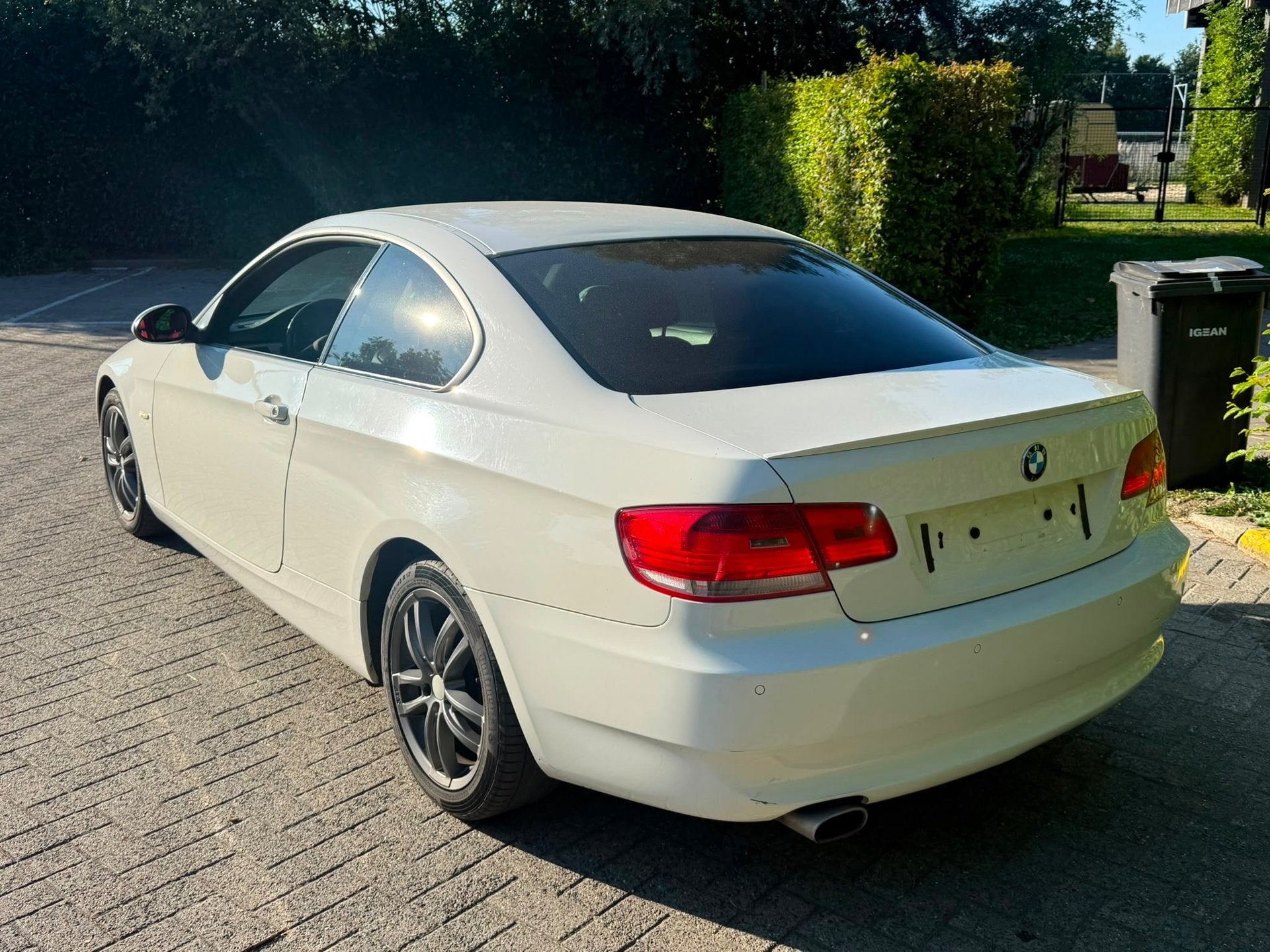 BMW 320D Coupé - Sportline - Red Interior - Euro 5 Motor ok, Autos, Euro 5, Achat, Entreprise, Autre carrosserie
