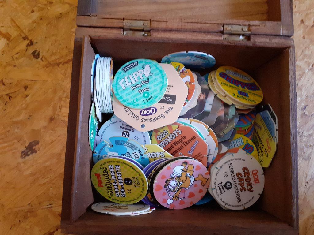 Flippo's, wie kent ze nog, Verzamelen, Overige Verzamelen, Ophalen, Gebruikt