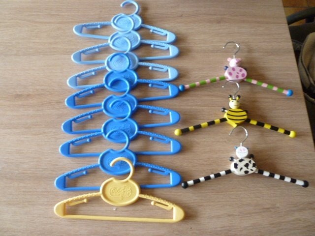 leuke Kinder kleerhangers, Ophalen of Verzenden, Zo goed als nieuw