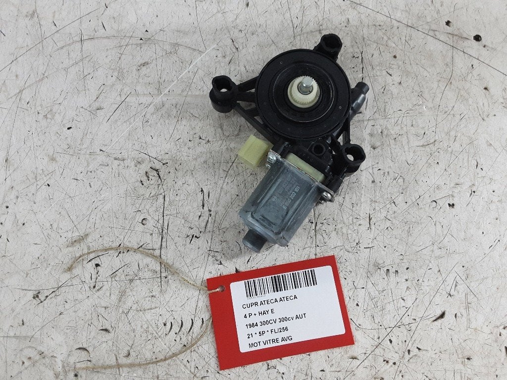 MOTEUR LEVE VITRE ELECTRIQUE AVANT GAUCHE Cupra Ateca, Mevr. I. Hauben, Utilisé, Avant, Rue de l'Espoir 34 34
4030  GRIVEGNÉE, BE