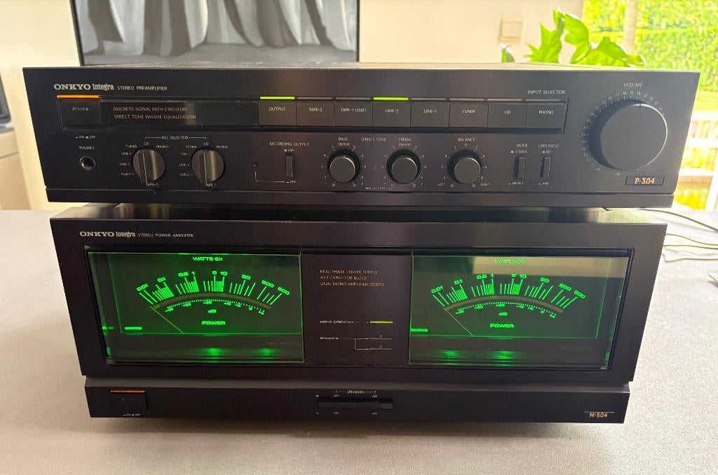 Magnifique ensemble d'amplificateurs Onkyo M504 et P304, Comme neuf, Enlèvement, Stéréo, Onkyo