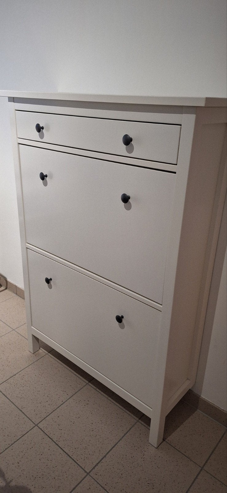 Ikea schoen wandkast, Ophalen