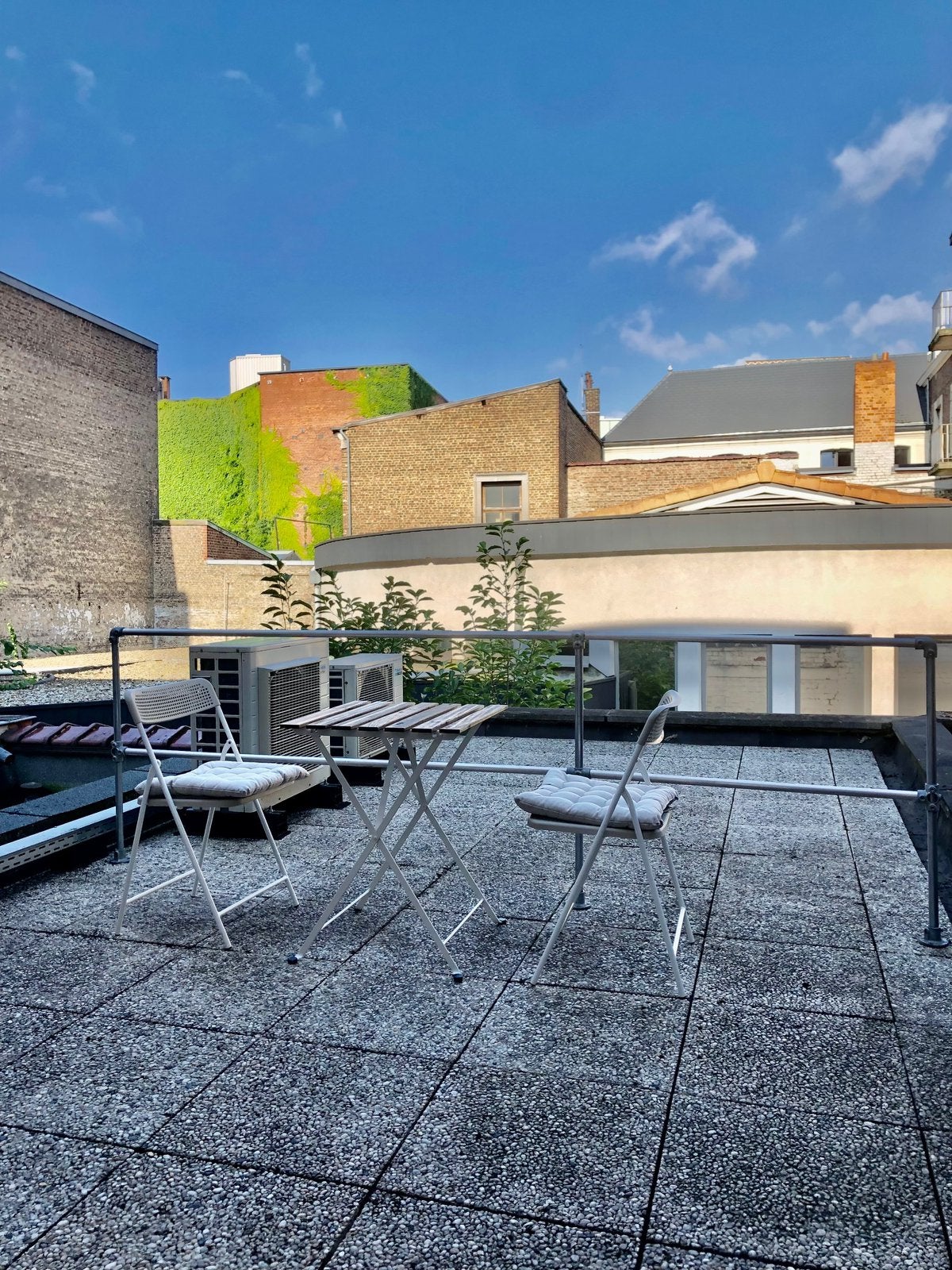 Appartement meublé 1 ch avec grande terrasse – Hypercentre, Immo, 35 à 50 m², Liège (ville)