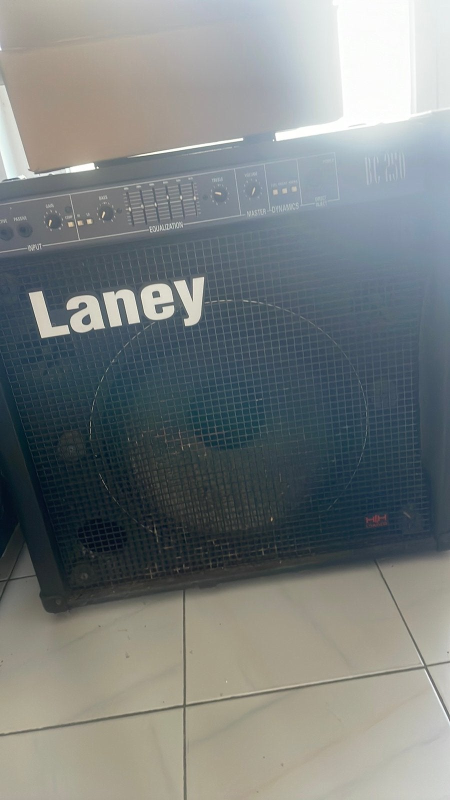 Amplificateurs de basse Laney, Musique & Instruments, Enlèvement, Utilisé, Guitare basse, 50 à 100 watts