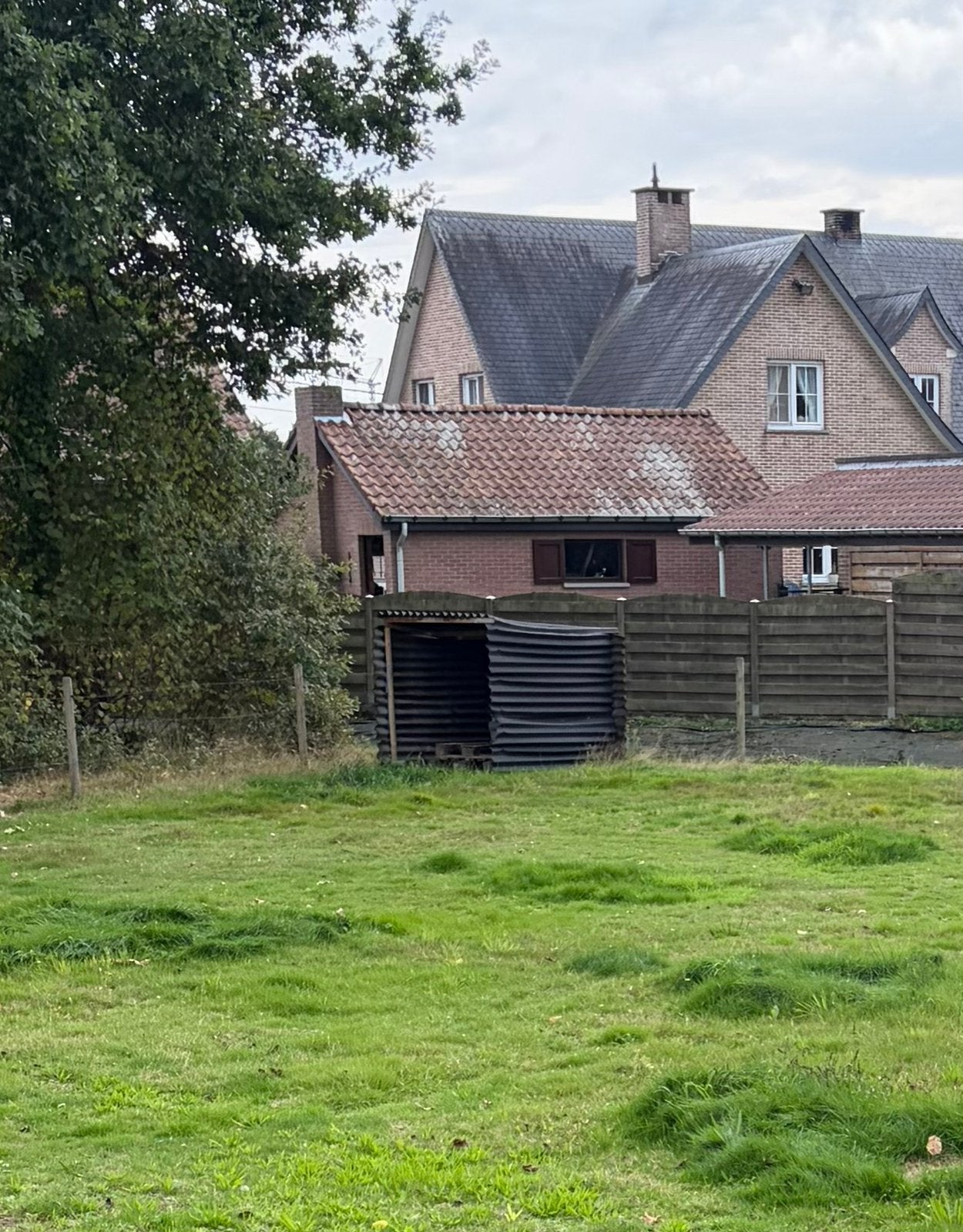 Stal kleinvee of opslagplaats, Dieren en Toebehoren, Ophalen, Zo goed als nieuw