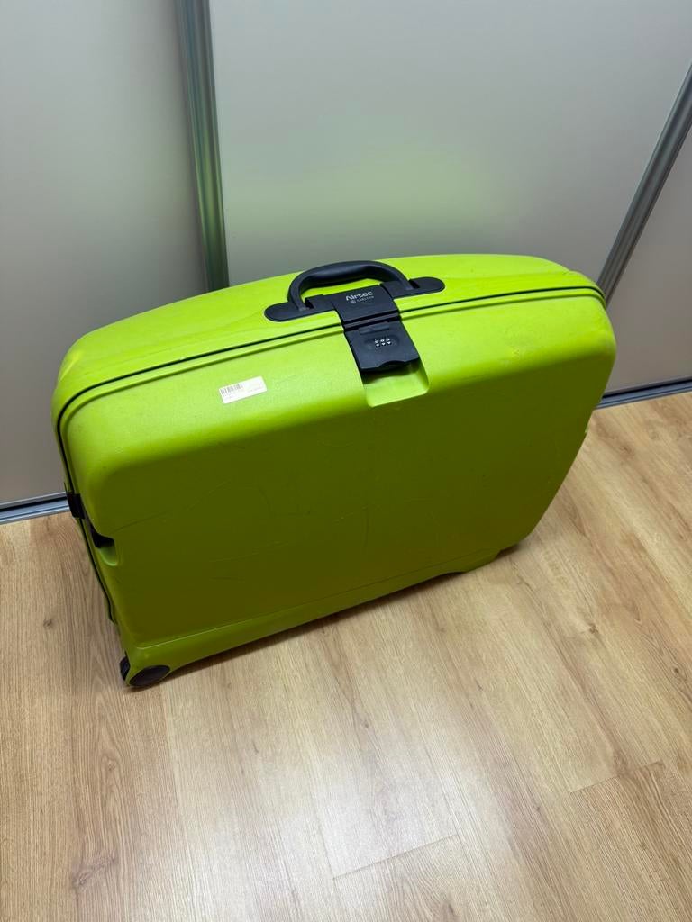 Airtec Carlton reuzekoffer, Hard kunststof, 45 tot 55 cm, Zo goed als nieuw, 70 cm of meer