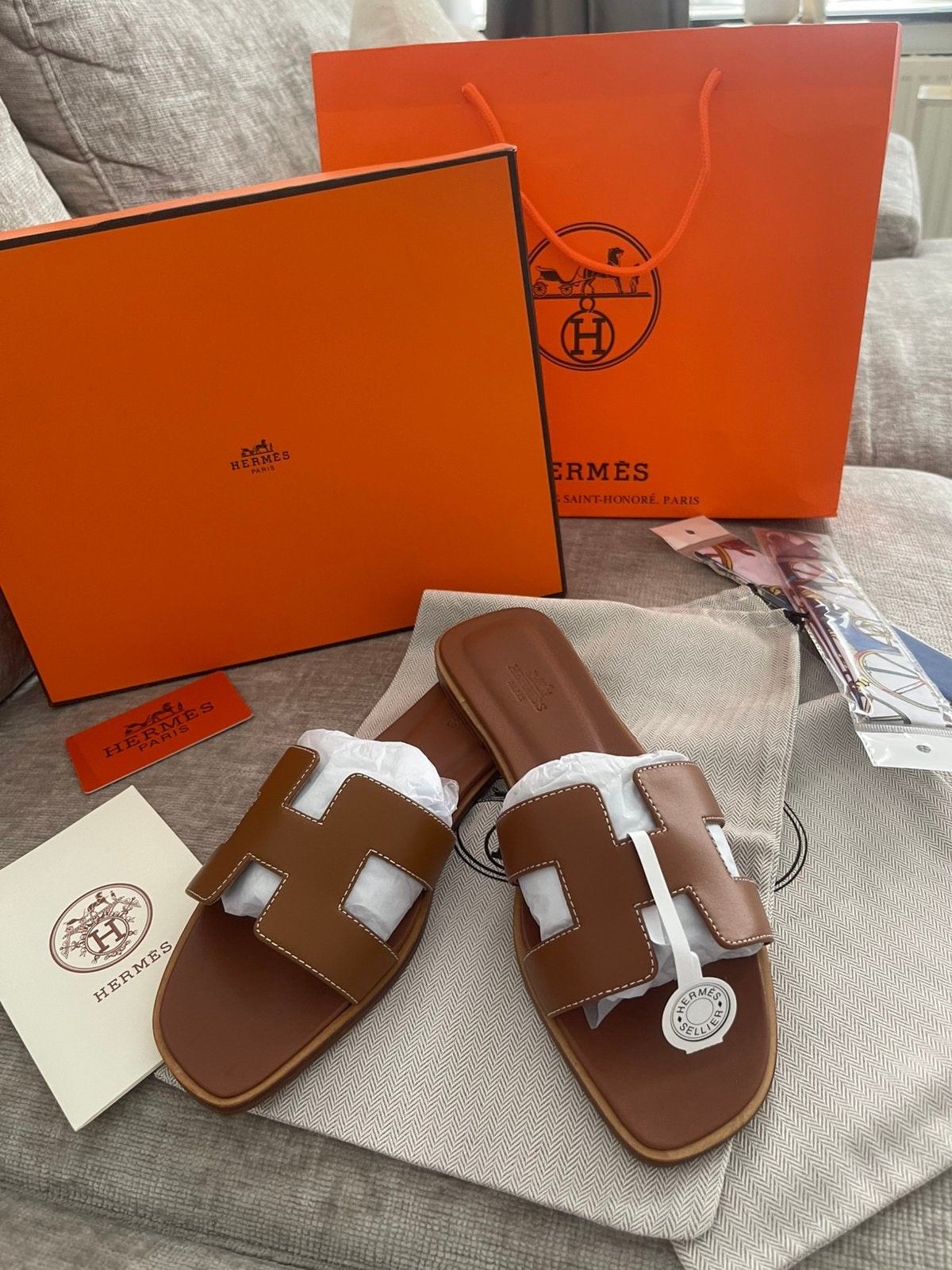 Hermès teenslippers maat 39, Ophalen of Verzenden, Zo goed als nieuw