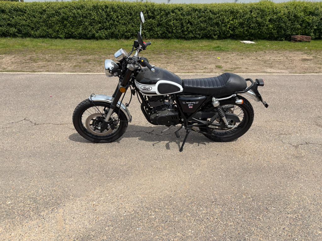 Mach 75 125cc bj 2017 4000km gereden!!, Motoren, Motoren | Mash, Nieuw, Particulier, Toermotor, 11 kW of minder