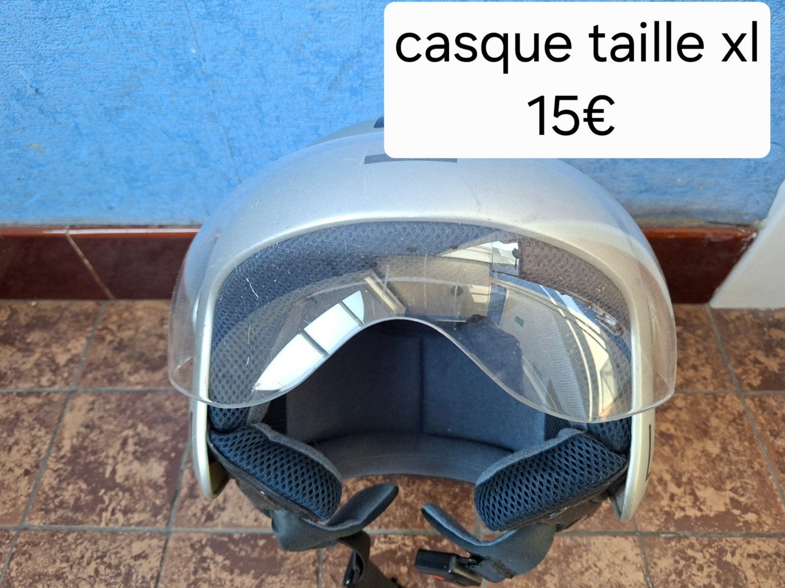 casque, Enlèvement
