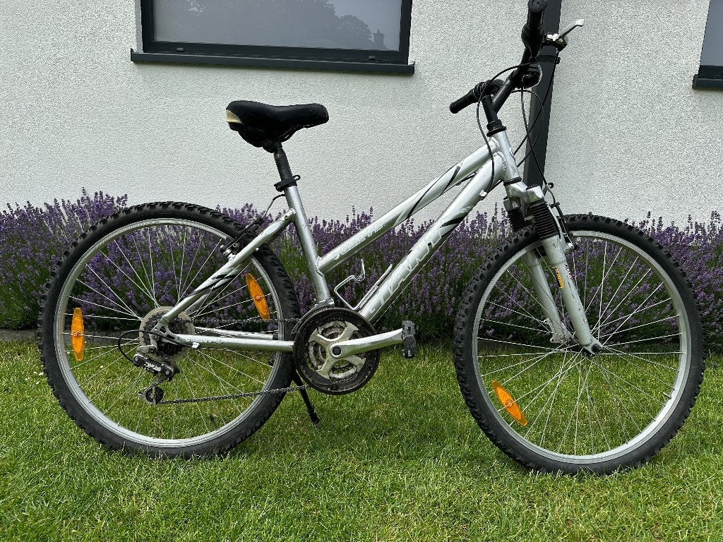 Vélo Giant dames 26", Fietsen en Brommers, Fietsen | Dames | Damesfietsen, Ophalen, Gebruikt, Trommelrem, Giant