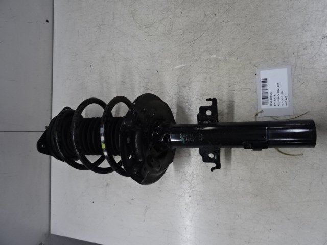 AMORTISSEUR OU ABSORBEUR DE CHOC AVANT GAUCHE (543021249R), Renault, Mevr. I. Hauben, Utilisé, Rue de l'Espoir 34 34
4030  GRIVEGNÉE, BE