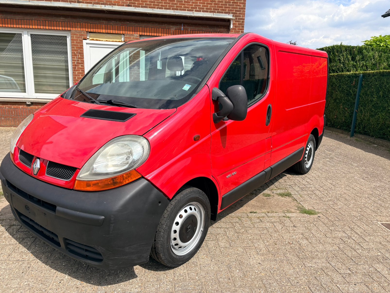 Renault trafic 1.9dci proper staat zomeenemen, Auto's, Renault, Bedrijf, Te koop