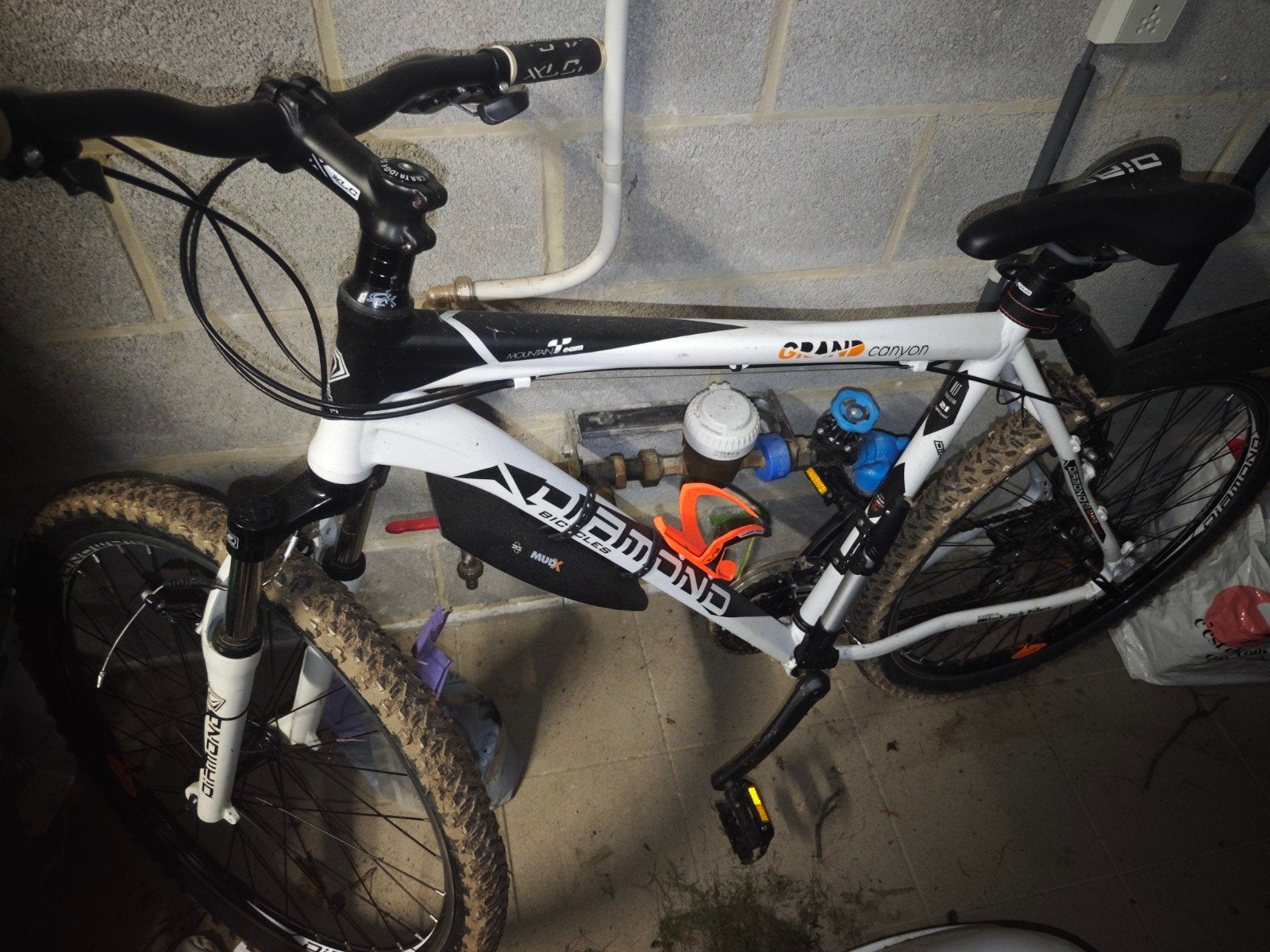 VTT diamond, Enlèvement