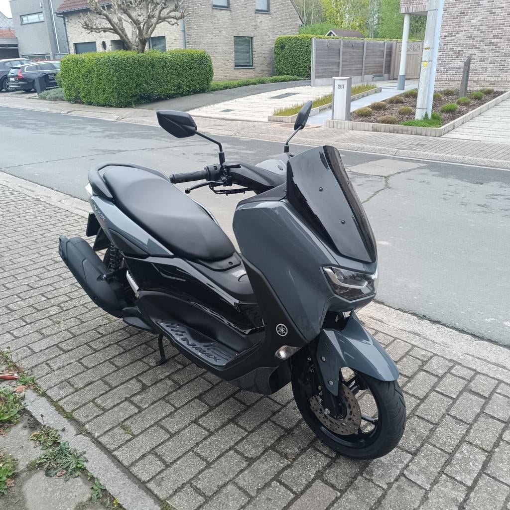 N MAX 155, Comme neuf, 155 cm³, Essence
