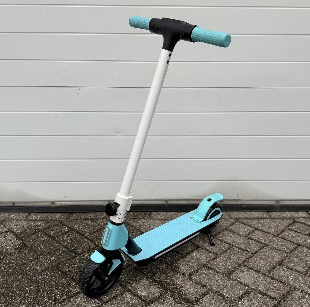 Elektrische Kinderstep Roze 15 km/u, 20 km Bereik & LED, Kinderen en Baby's, Speelgoed | Buiten | Speeltoestellen, Ophalen of Verzenden