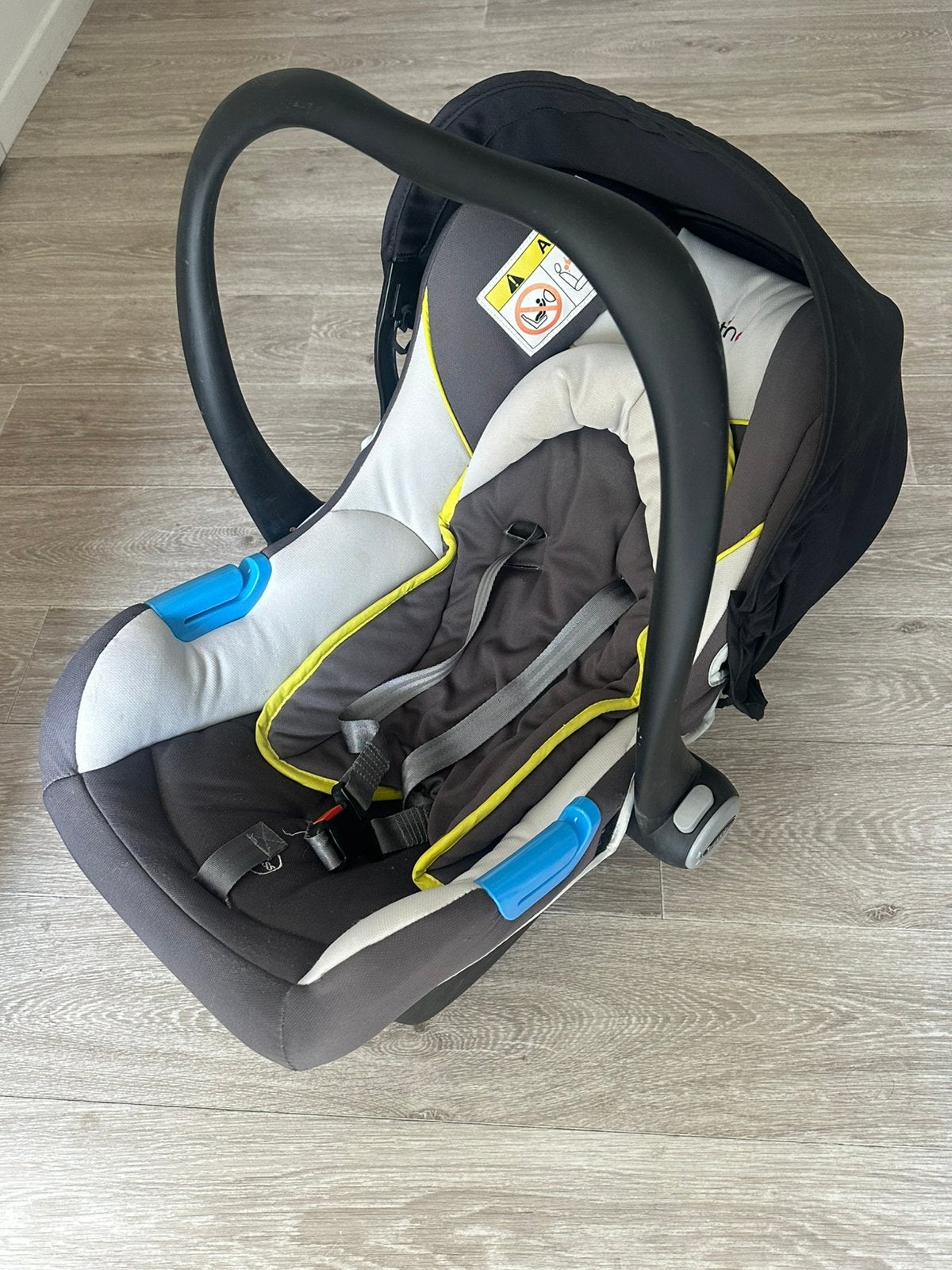 Cosy siège auto Trottine, Enfants & Bébés, Sièges auto, Utilisé, Autres marques, Enlèvement