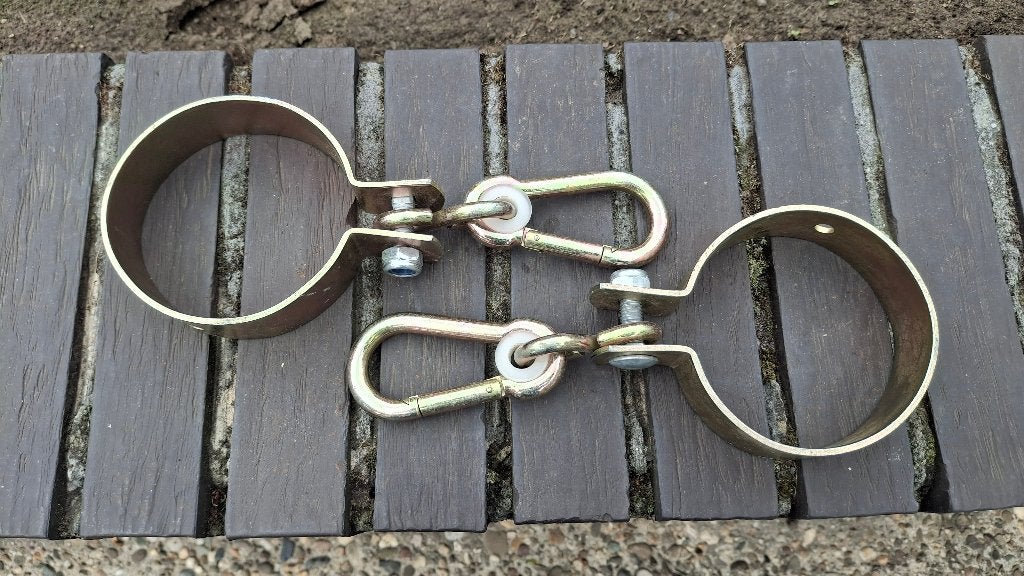 2 NIEUWE Ø10 cm schommelhaak met karabijnhaak vo € 6 ipv €30, Ophalen, Nieuw
