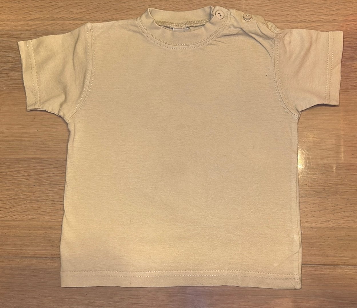 👕 T-shirtje maat 86, Enfants & Bébés, Enlèvement ou Envoi, Comme neuf, Garçon, Chemisette ou Manches longues